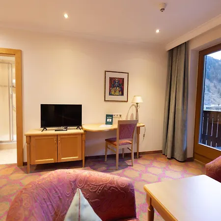 Heart Nordstern Szálloda Mayrhofen