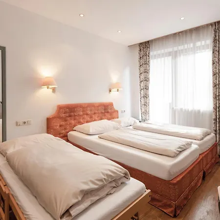 Heart Nordstern Готель 3*