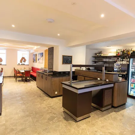 Heart Nordstern Szálloda Mayrhofen